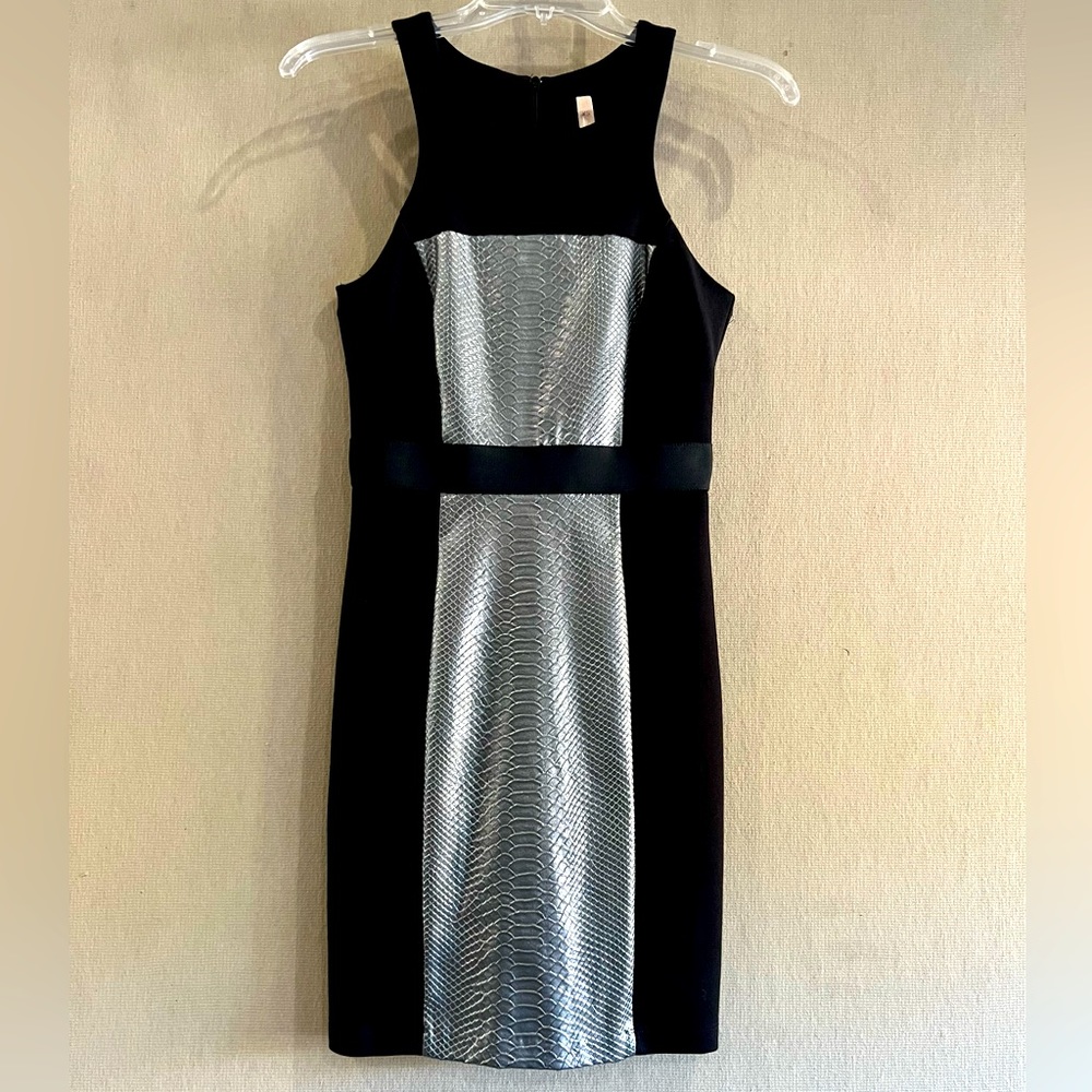 NWT- Bailey 44 sheath dress size XS